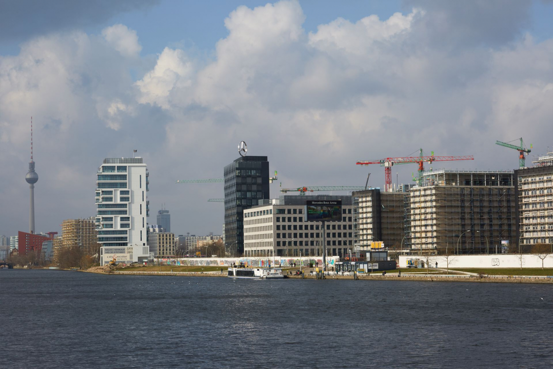 Die Spree und die East Side Gallery